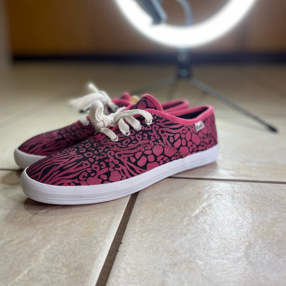 Girls keds shoes size 3.5 purple - Picture 3 of 7